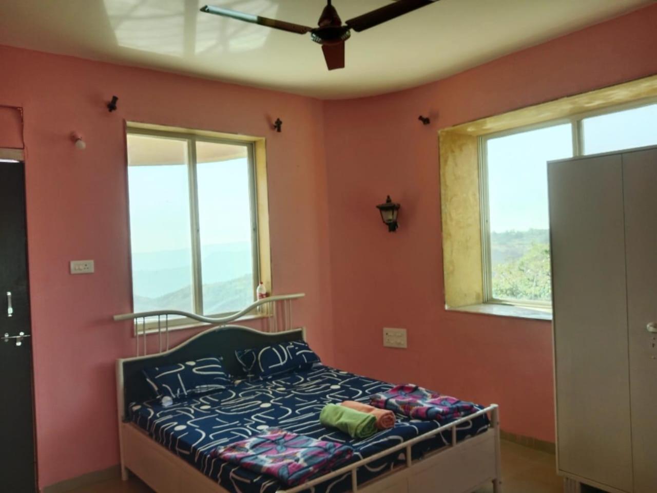 Dev Anand Villa ماهاباليشوار المظهر الخارجي الصورة